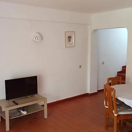 Casa Da Torre Alta Lagos